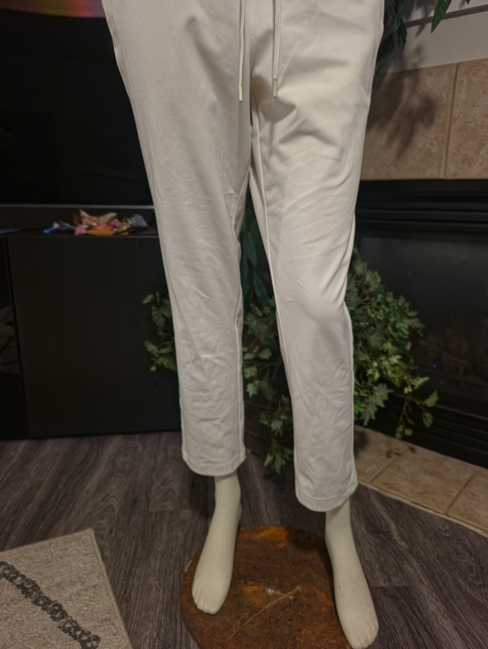 Yogalicious Cream Drawstring Pants - Picture 8 of 11